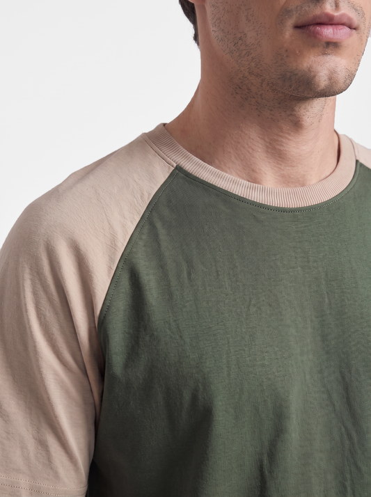 Panel T-Shirt Olive x Beige