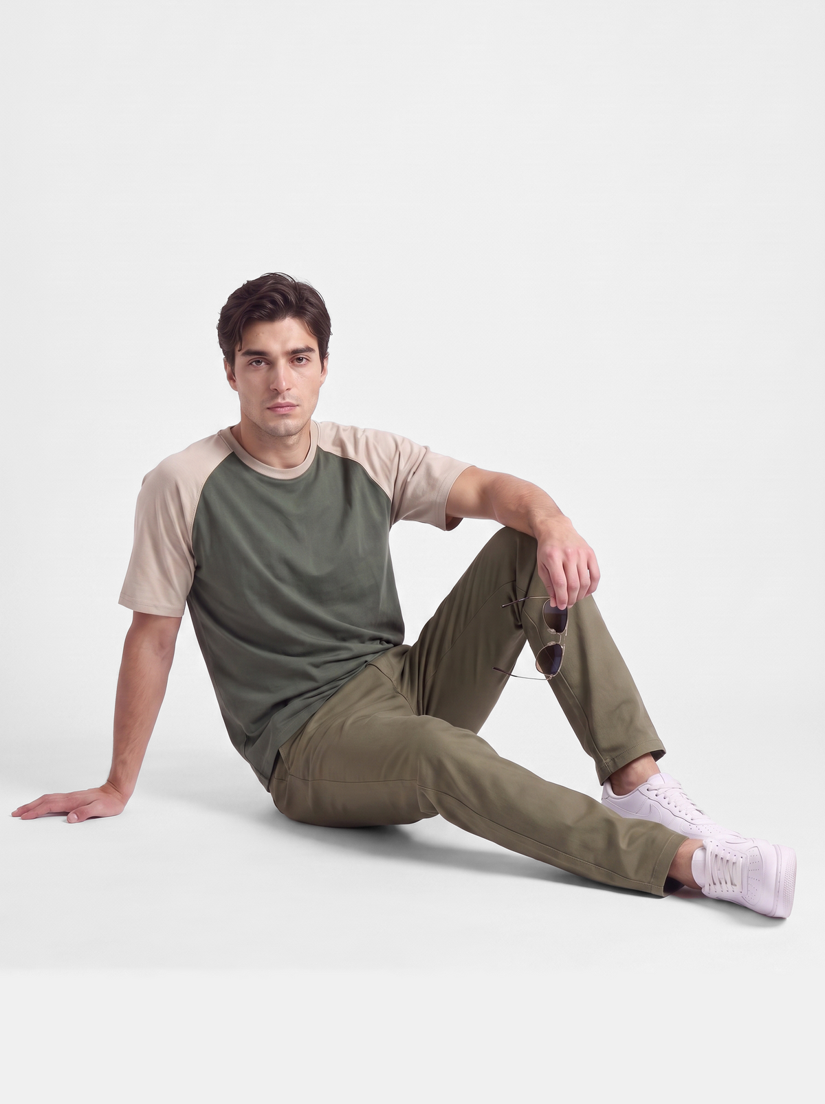 Panel T-Shirt Olive x Beige